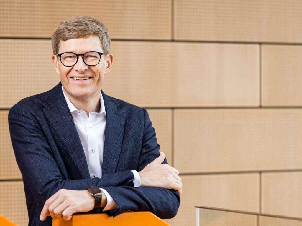 Niels B. Christiansen – Leadership&nbsp;Playbook